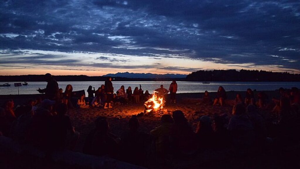 Why Every Jewish Child Should Go to Sleepaway Camp  